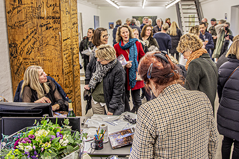 Opening of the solo exhibition "Connected" and book signing - Galerie Wolfsen ´20.